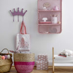 Úložný kabinet růžový