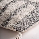 Polštář Anne 60 x 10 cm šedý