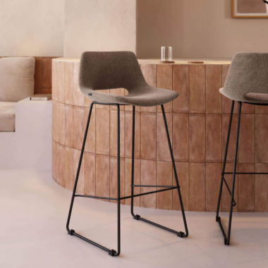 JAK SPRÁVNĚ VYBRAT BAROVÉ ŽIDLE?