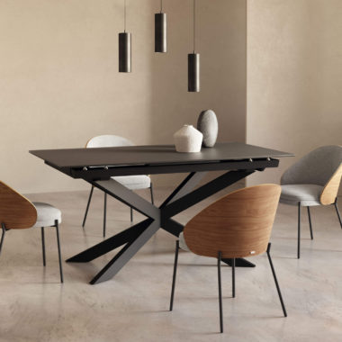 JAK SPRÁVNĚ VYBRAT JÍDELNÍ ŽIDLE