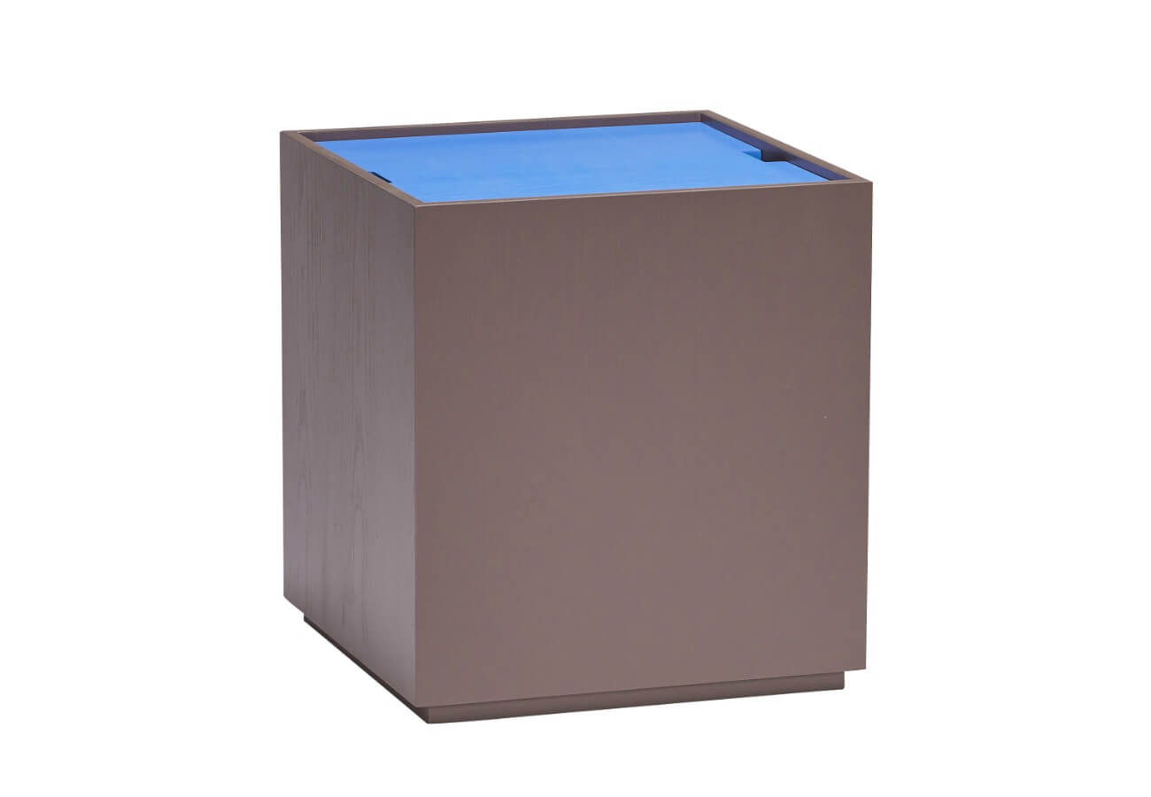 Odkládací stolek Via ⌀40 cm hnědo-modrý