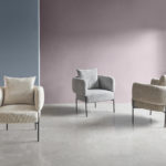 Křeslo dira světle šedé