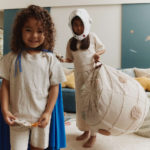 Dětský puf Planets béžový