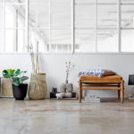 KOVOVÁ VÁZA TWO EARS