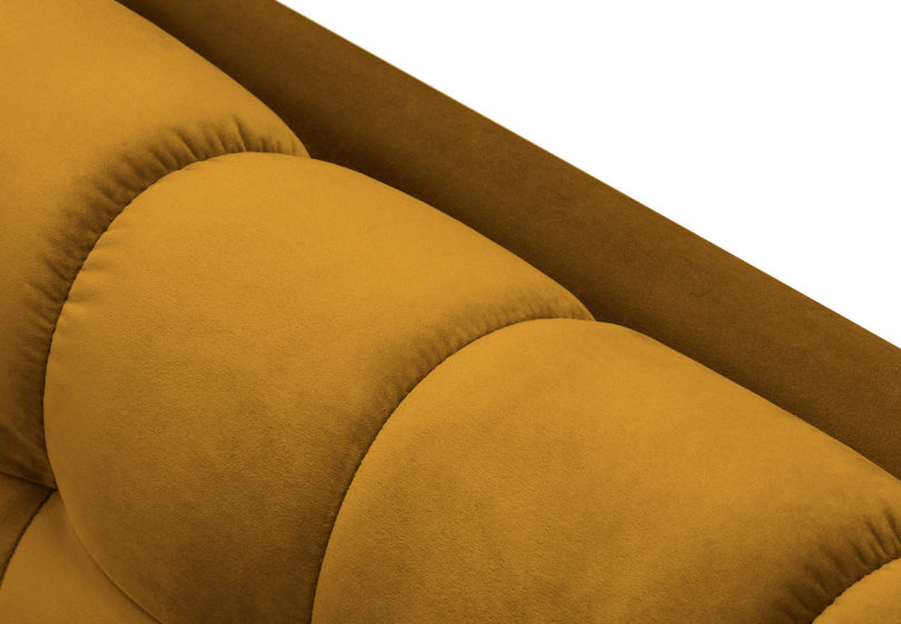 MIC_CHR_51_F1_MAMAIA5-6