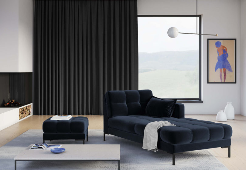 MIC_CHR_51_F1_MAMAIA9-BG