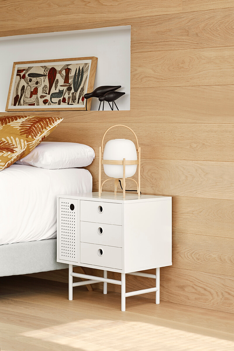 Teulat_Punto_Bedside_Table_White