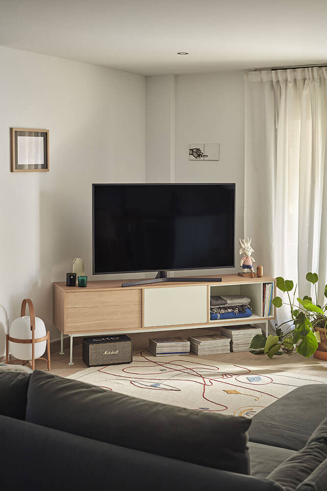 Teulat_Yoko_TV_Bench_Cream