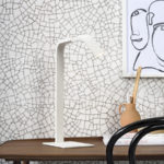 STOLNÍ LAMPA ZURICH LED BÍLÁ